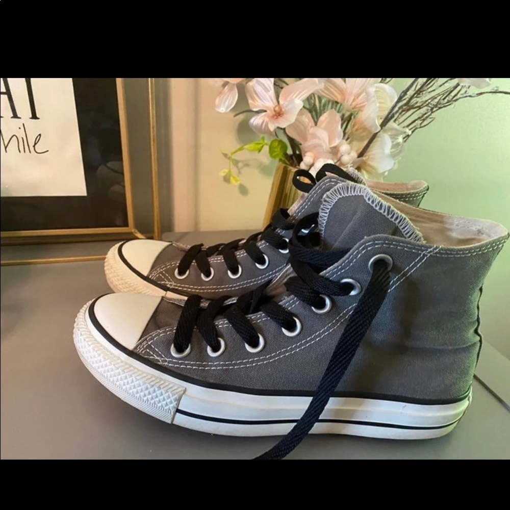 Converse chuck taylor high tops